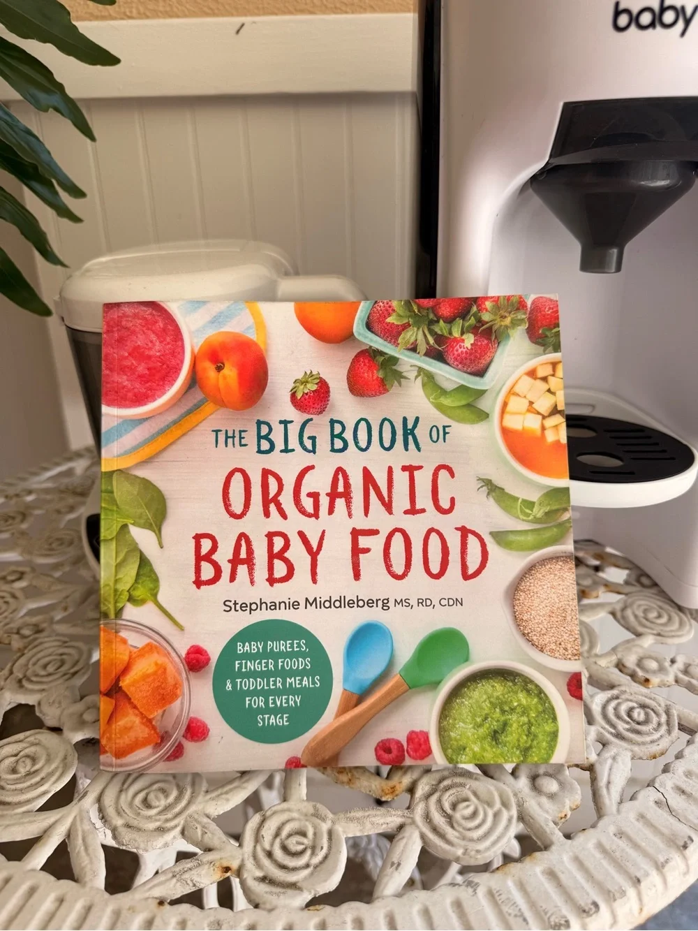 Baby Brezza One Step Food Maker - Baby Food Maker with Organic Baby Food Book